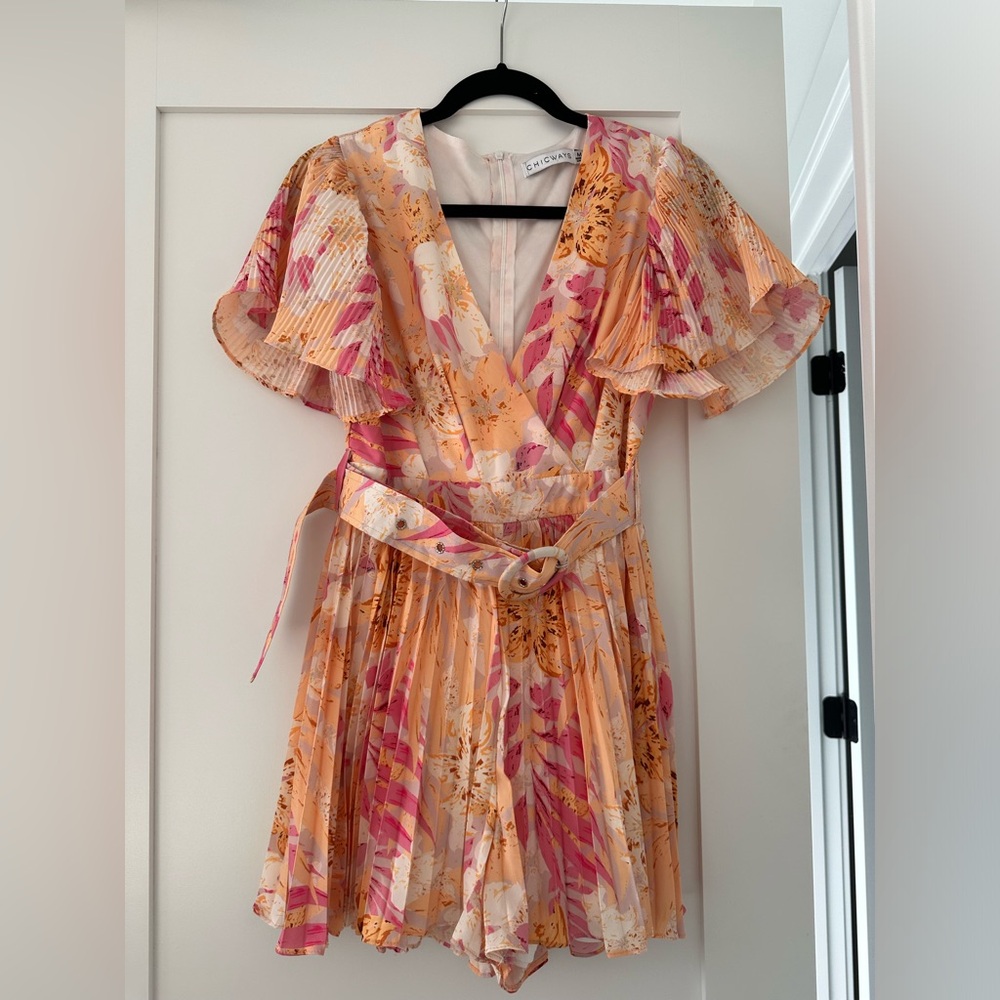 Comfortable summer romper! Perfect for your next bridal or baby shower!